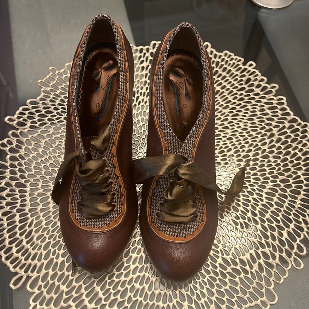 Poetic licence Mary Jane heels excellent used condition